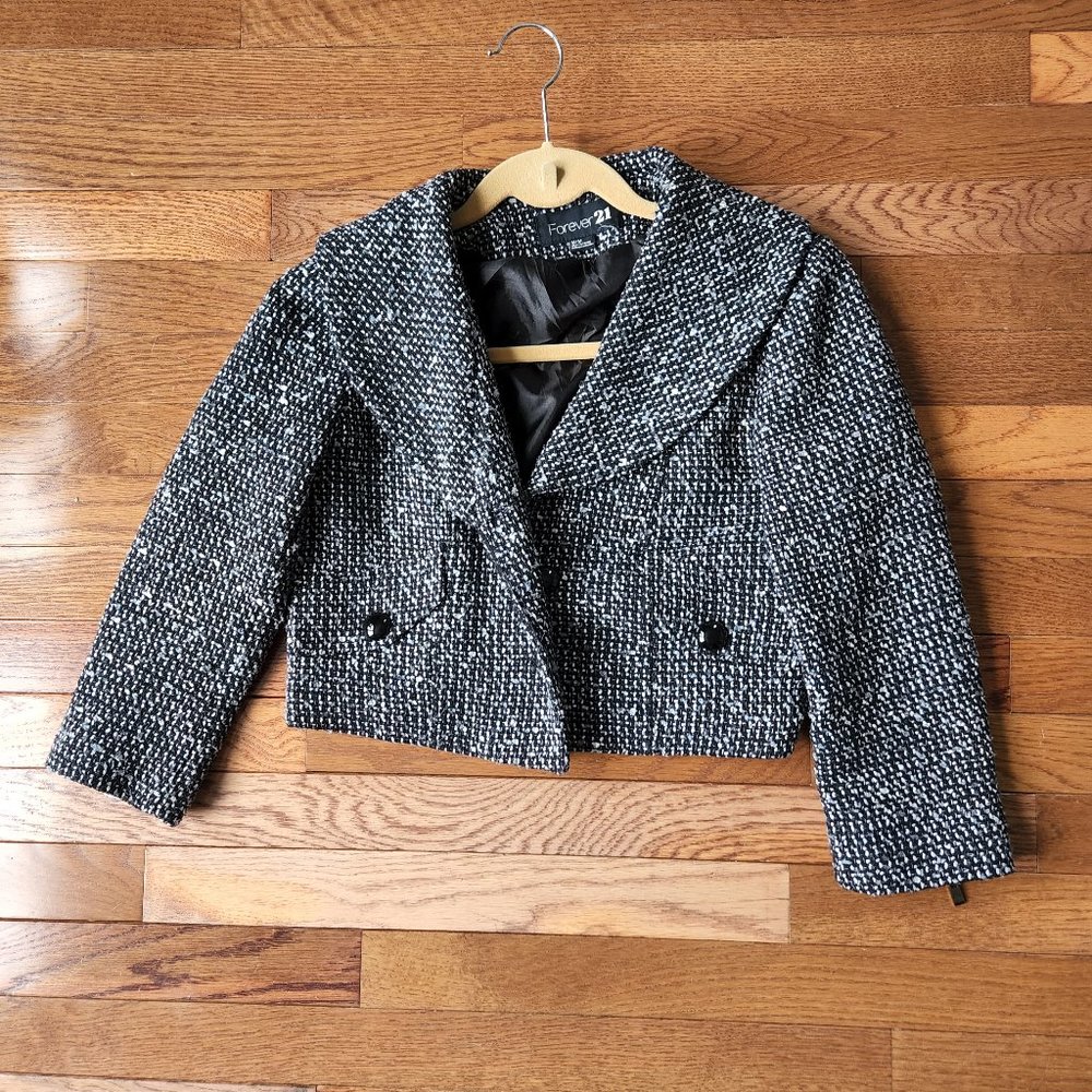 Forever 21 Chanel Style Tweed Cropped Blazer